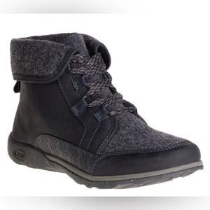 CHACO | “Barbary” Wool Winter Ankle Boots Size 9